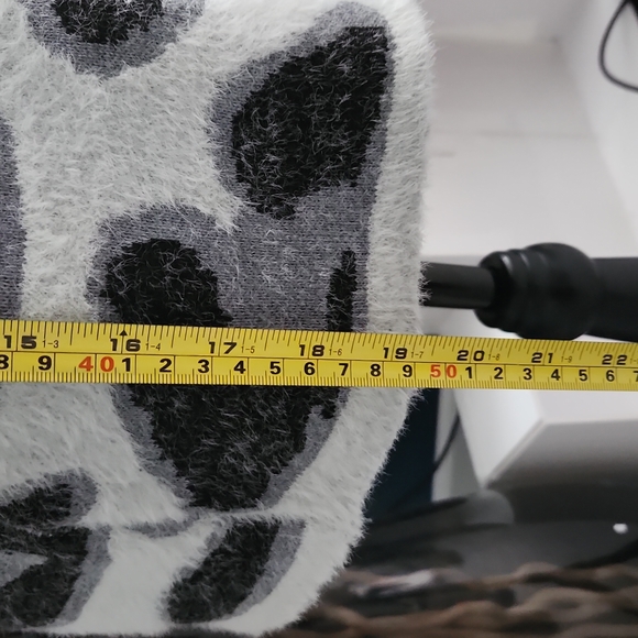 Grey and Black leopard print dress - Picture 9 of 9